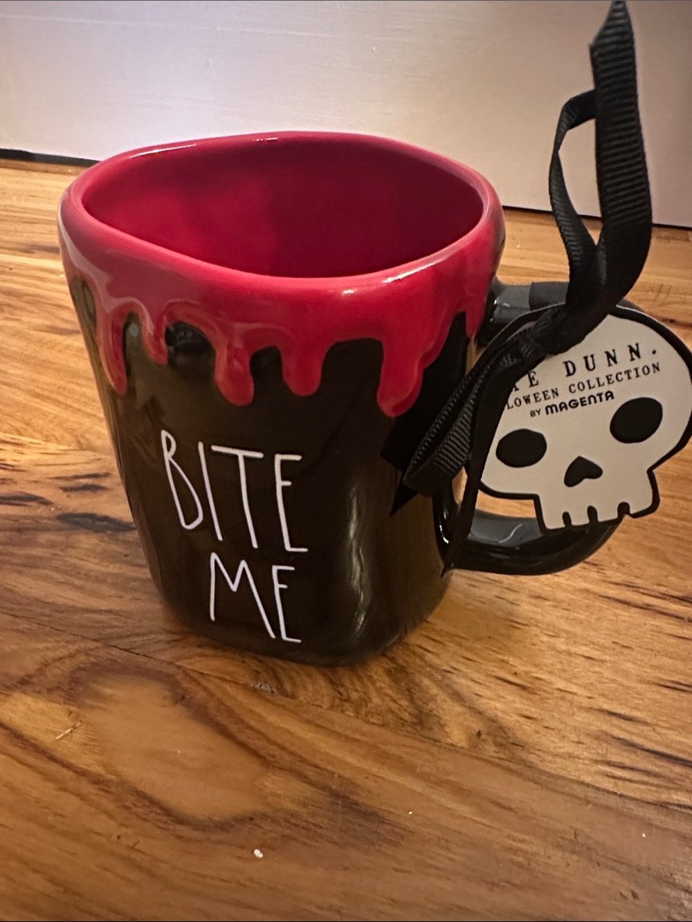 🎃 Rae Dunn Black Mug with Red Drip "Bite Me" 🧛‍♀️ 👻 NWT